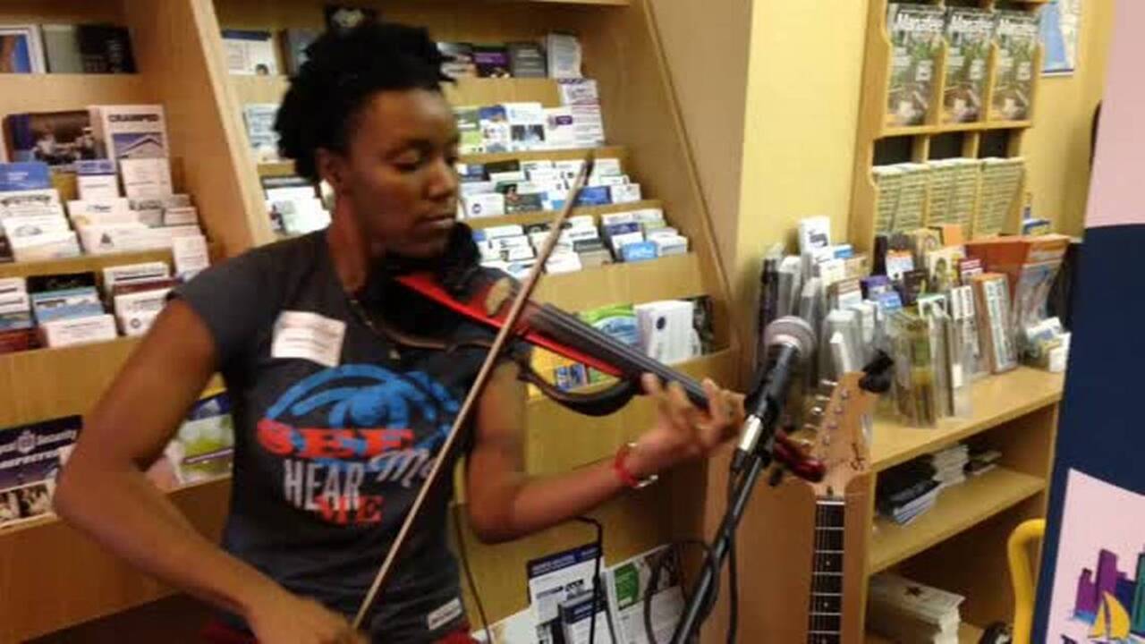 Public art project celebrates Bradenton's millennials 