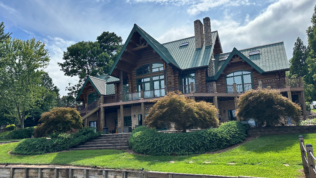 What it's really like at 'The Hunting Wives' Lake Norman house | Charlotte  Observer