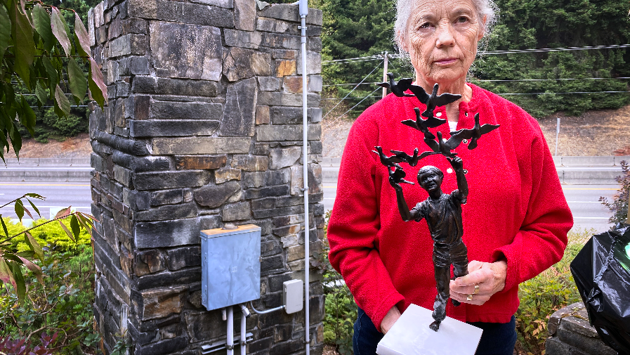 Stolen bronze statue calls for full investigation. Messing with public art is no joke | Opinion