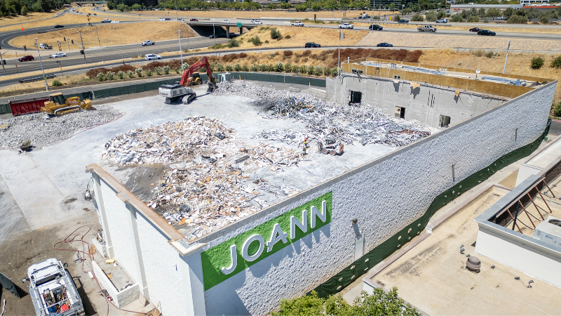 What’s left of demolished Joann store in Fresno’s River Park? See drone video