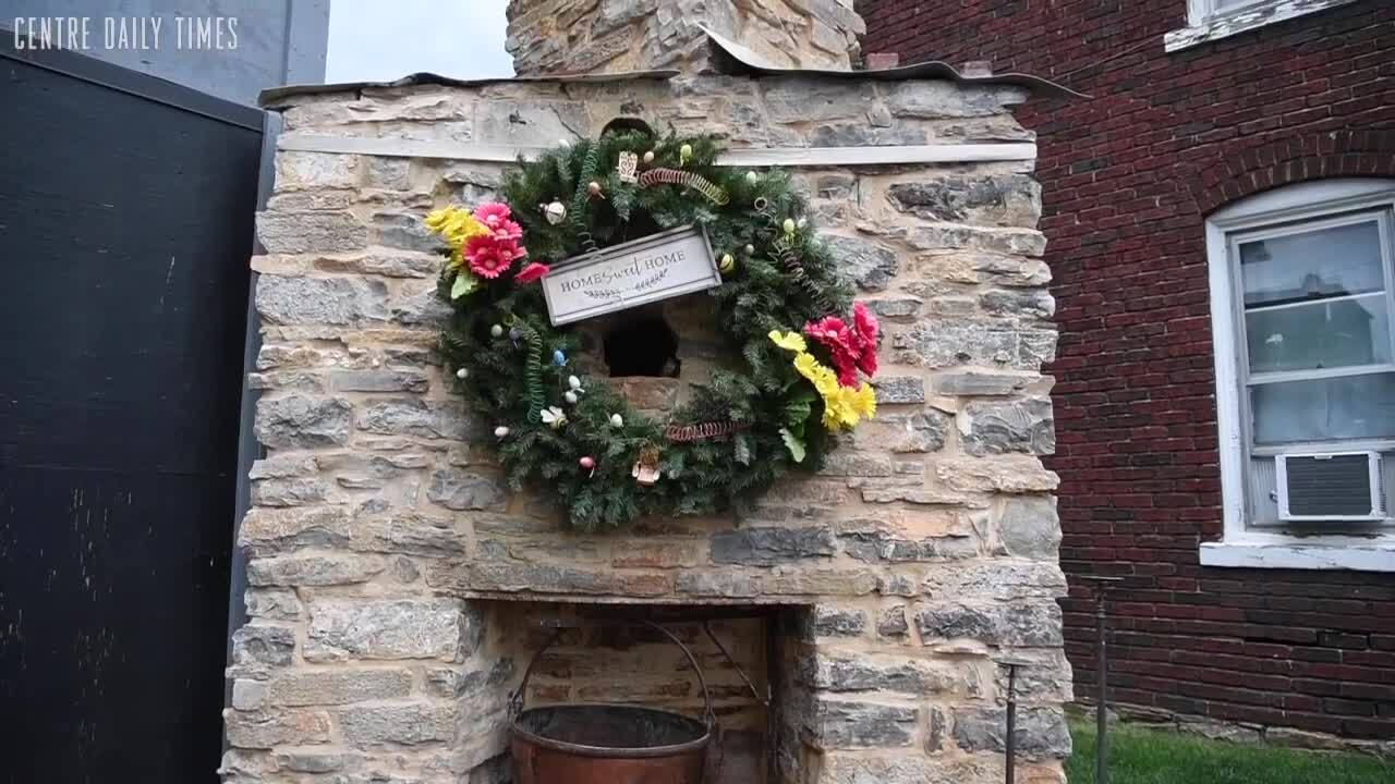 The Crooked House is bringing art to the community