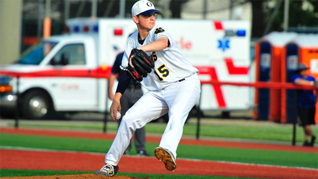 Juenger doesn’t allow a hit, leads O’Fallon baseball to win