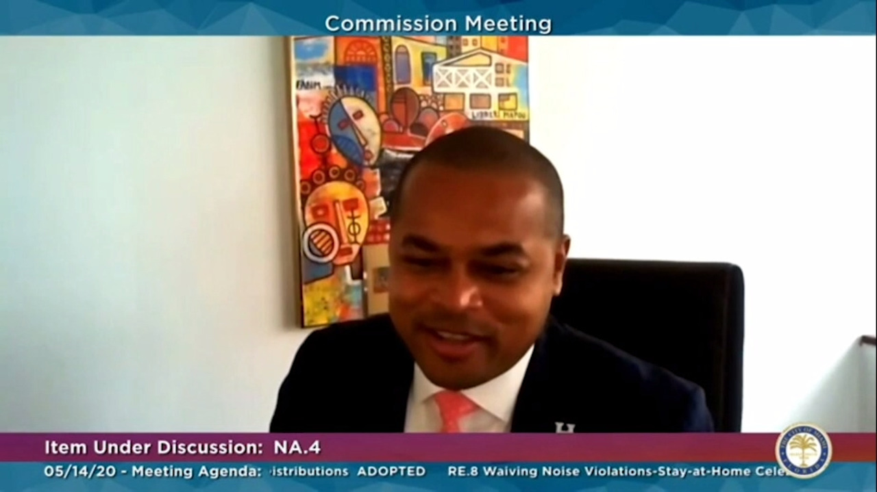 Miami’s Keon Hardemon will resign for County Hall campaign, but not until November