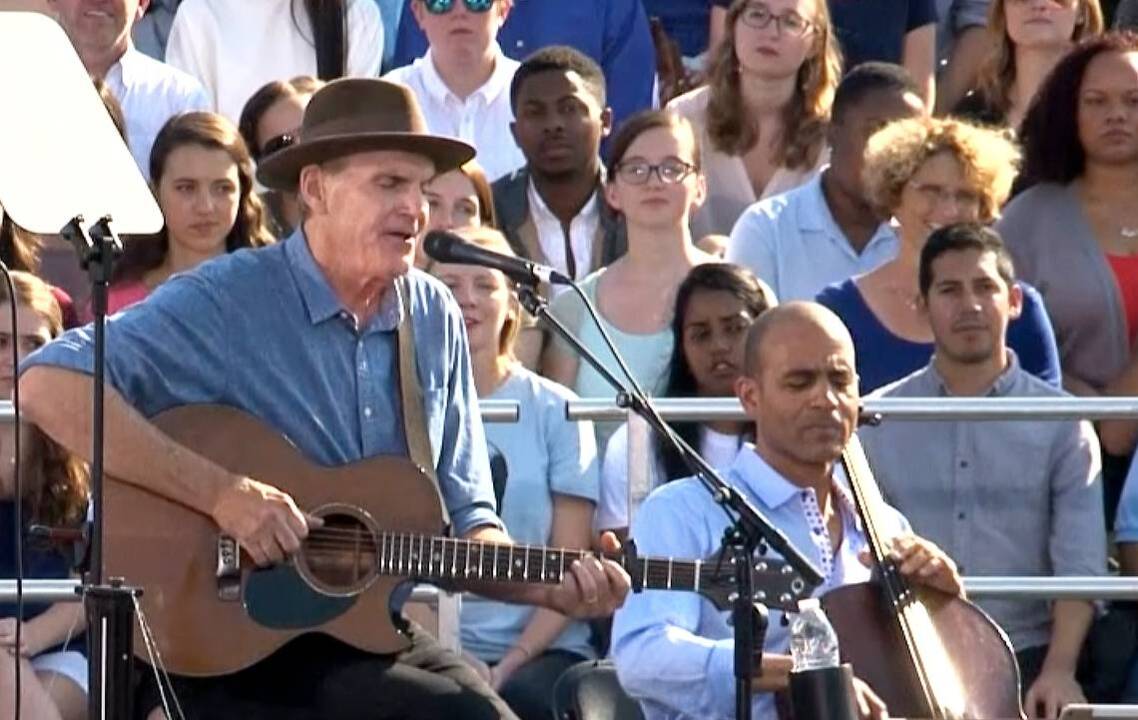 James Taylor sings ‘Carolina In My Mind’ at UNC Hillary Clinton rally
