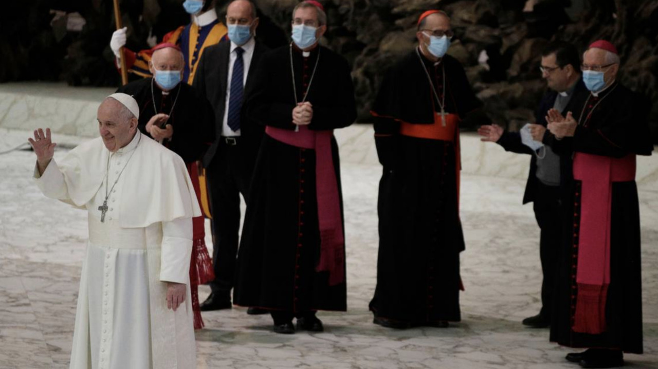 El papa Francisco y los homosexuales | Opinión