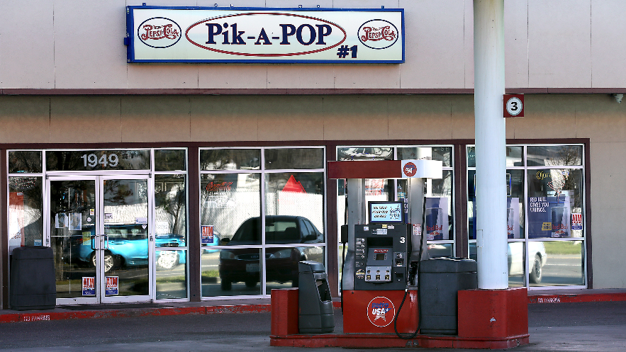 Scene of fatal Pasco gas station shooting