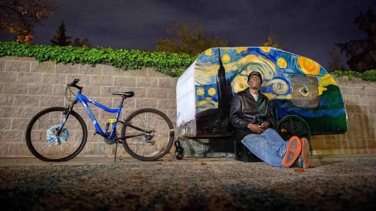 Another life ends on the streets in Oak Park, but does anyone care?