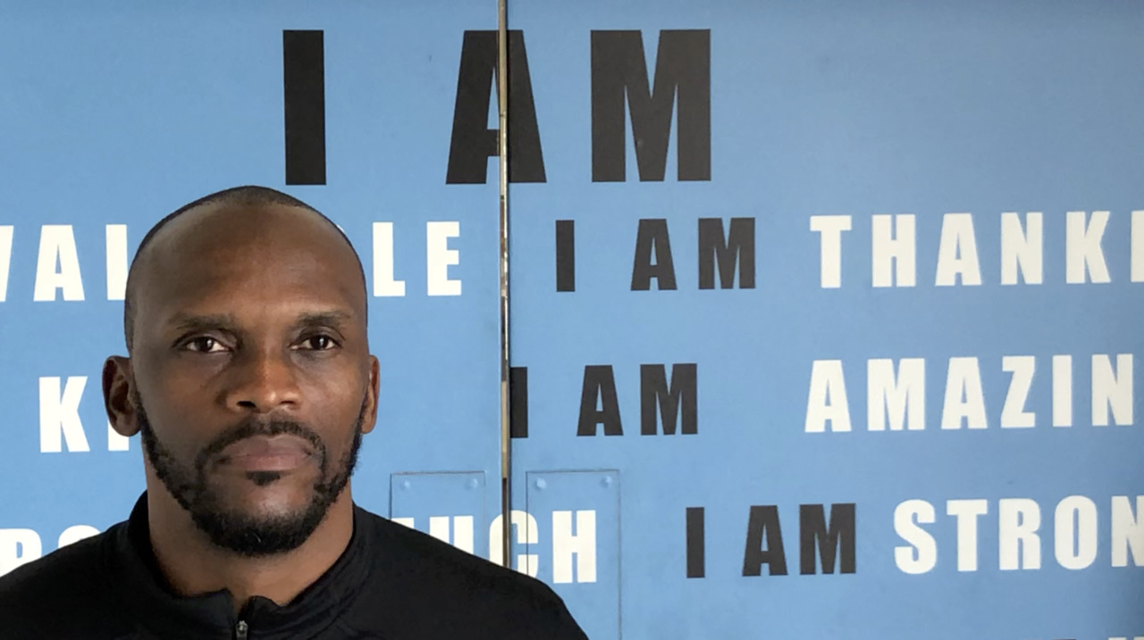 Former NFL receiver and Super Bowl champ Issac Bruce picks....