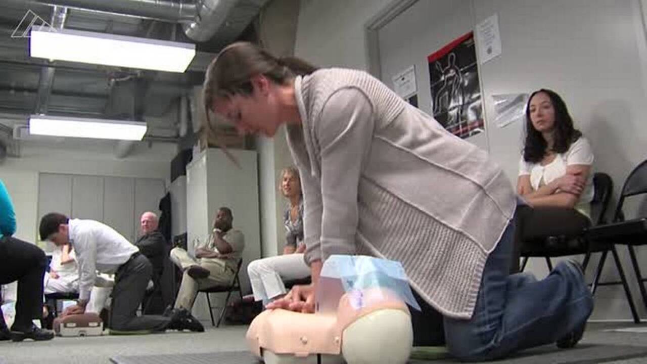 Despite high rates of cardiac arrest, many Americans still can’t perform CPR