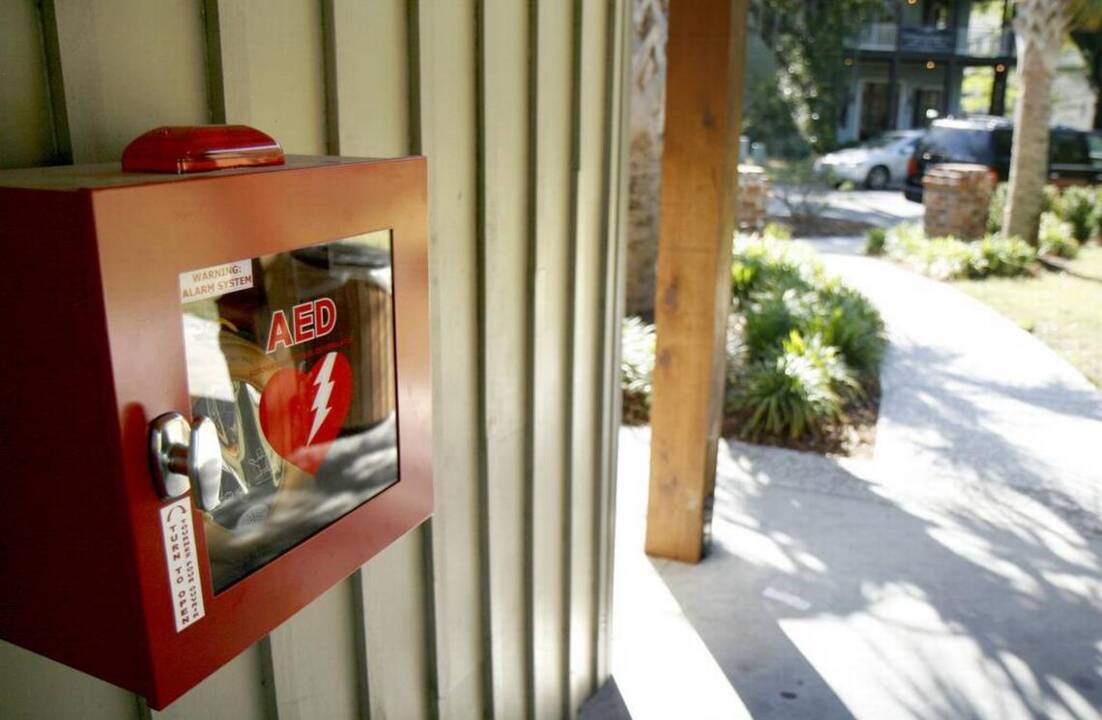 CPR or AED; What’s the difference?