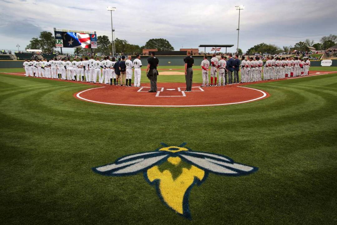 Time lapse: Watch ballpark fill up for 1st Columbia Fireflies game