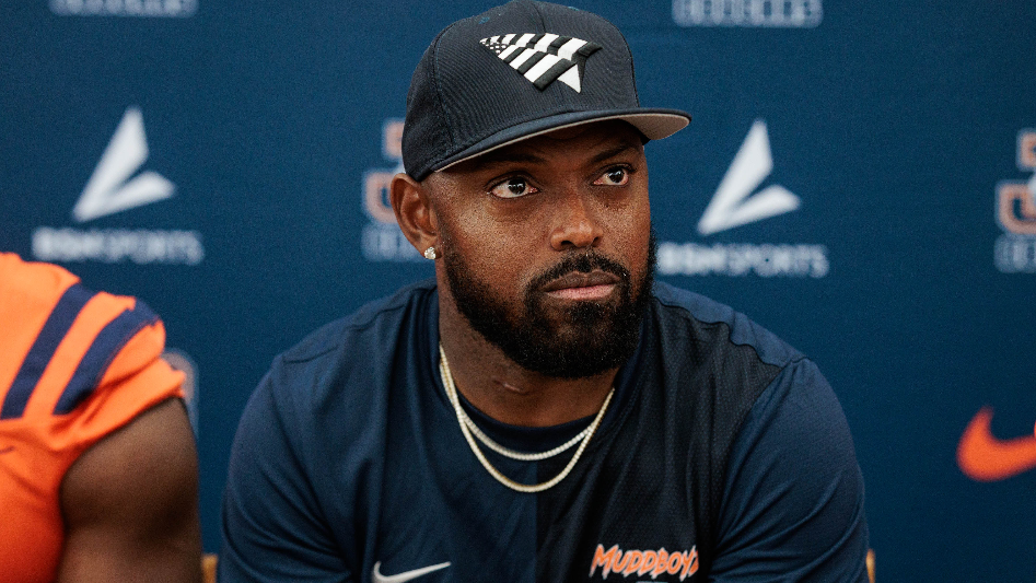 Captain Munnerlyn: Chambers hasn’t ‘added 27 transfers’ — but the Cougars ‘can win everything’ in 2026