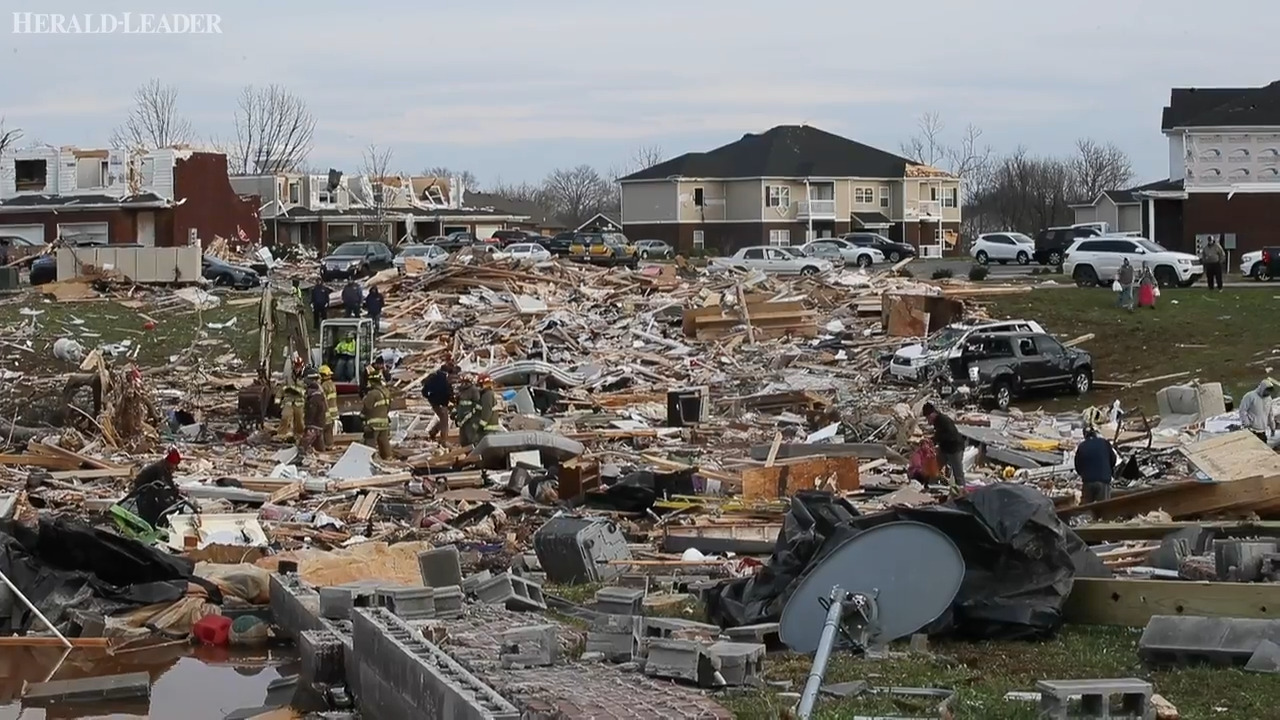 ‘You don’t know what you have until it’s gone’: Bowling Green begins tornado clean up