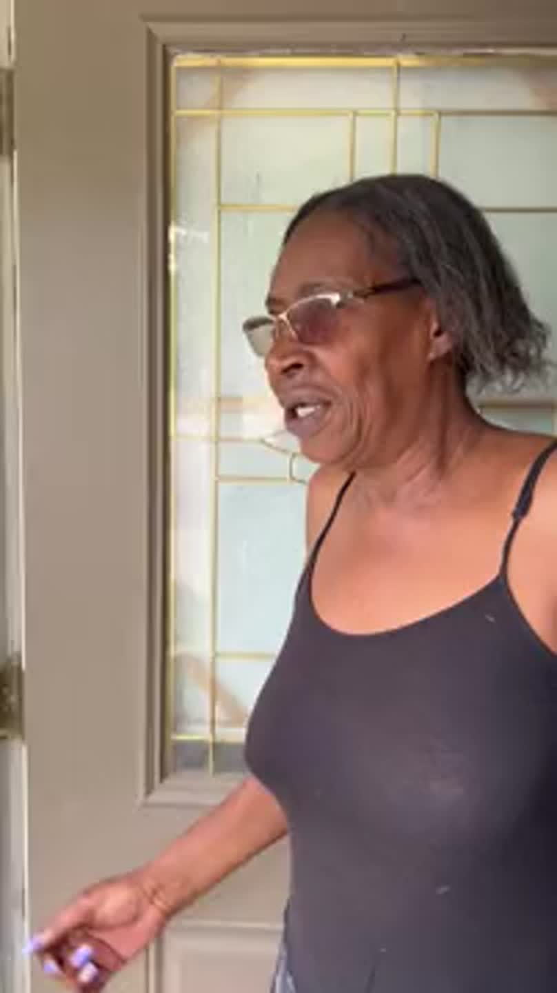 Neighbor describes heartbreaking scene of fire that killed 1 child, injured 3