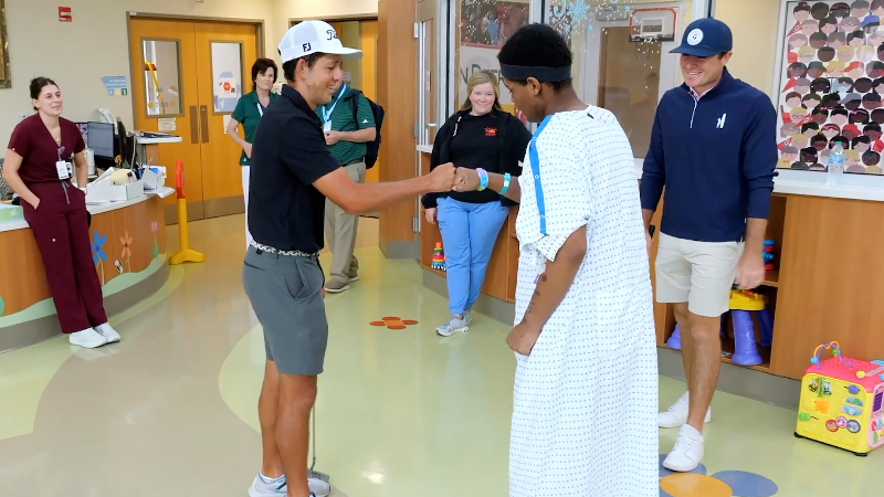 Pro golfers visit UNC Children's Hospital