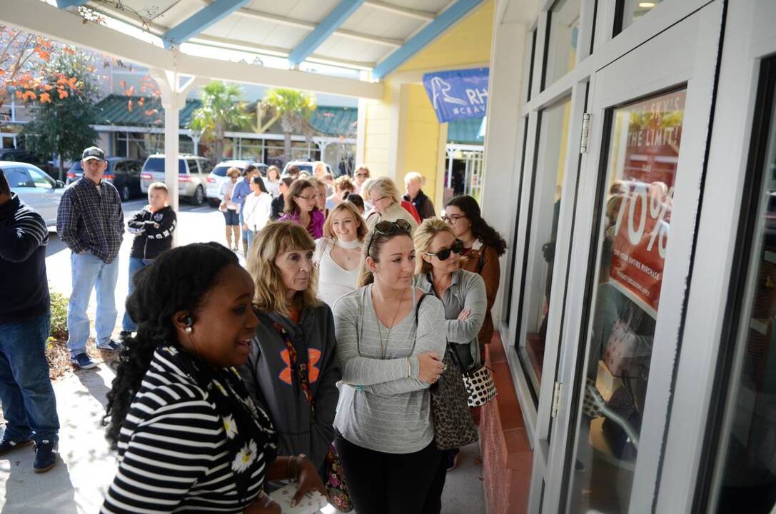 Still thinking about heading out to Tanger Outlets for Black Friday?  Check out this crazy timelapse.