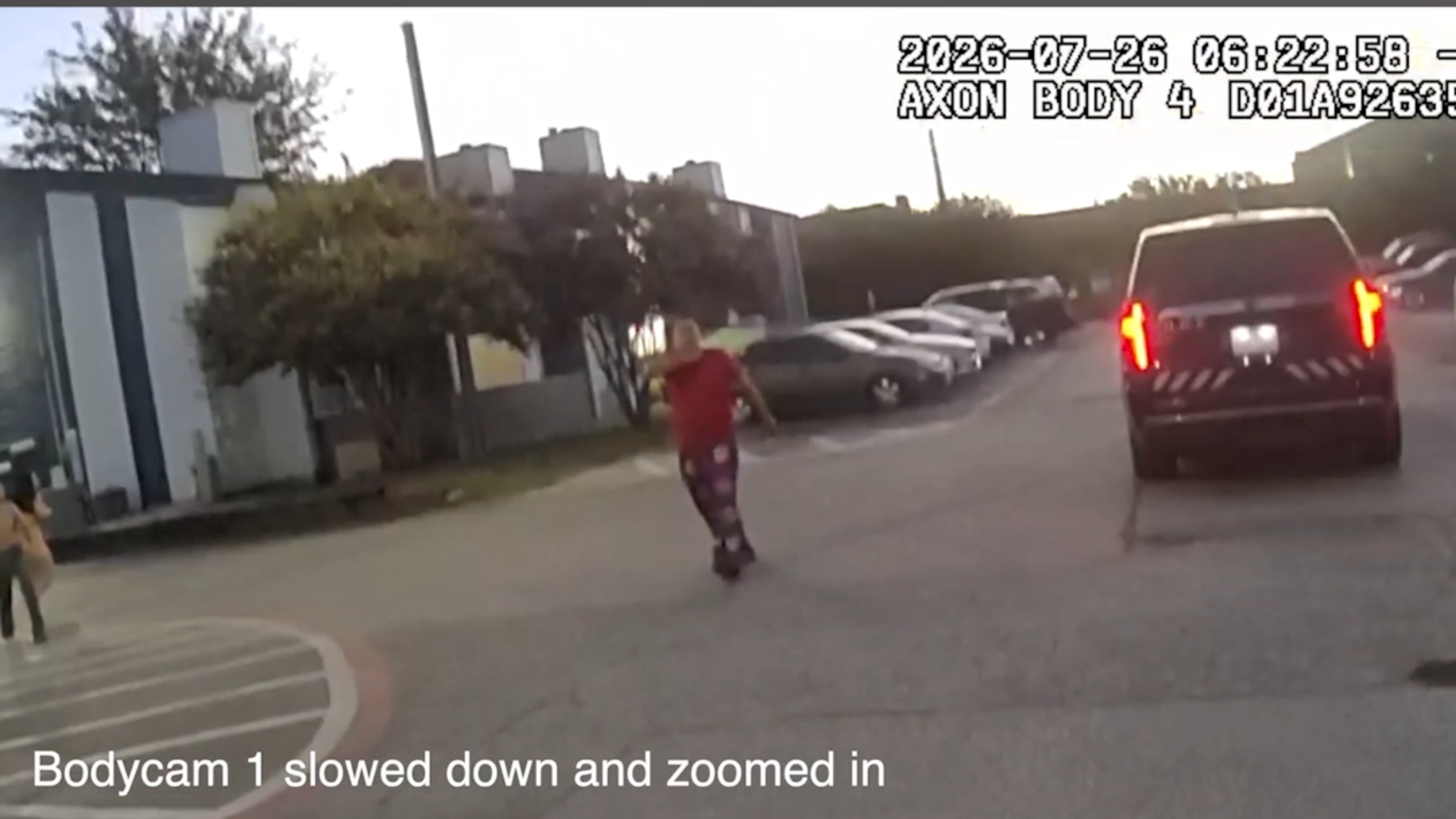 Fort Worth officers shoots man armed with knives