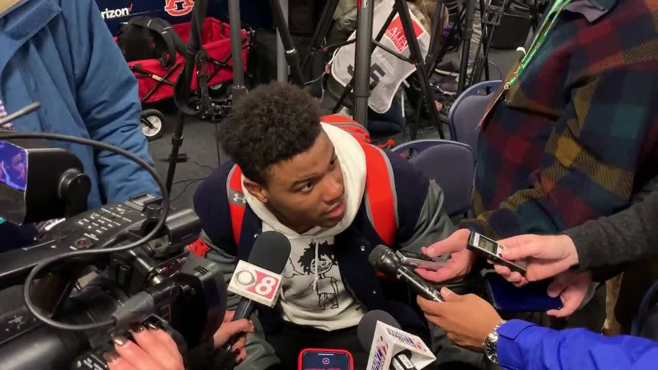 Harold Joiner reacts to his long reception, Auburn’s struggles in win over Ole Miss