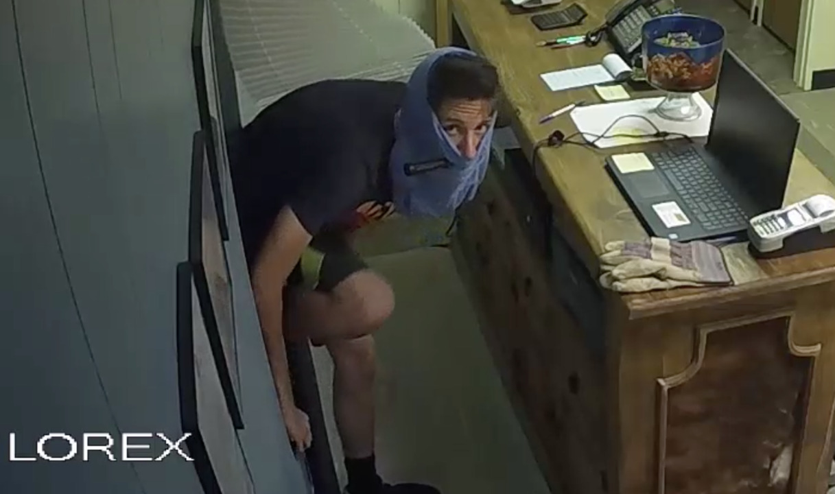 Underwear bandit breaks into Texas store wearing boxers on his head