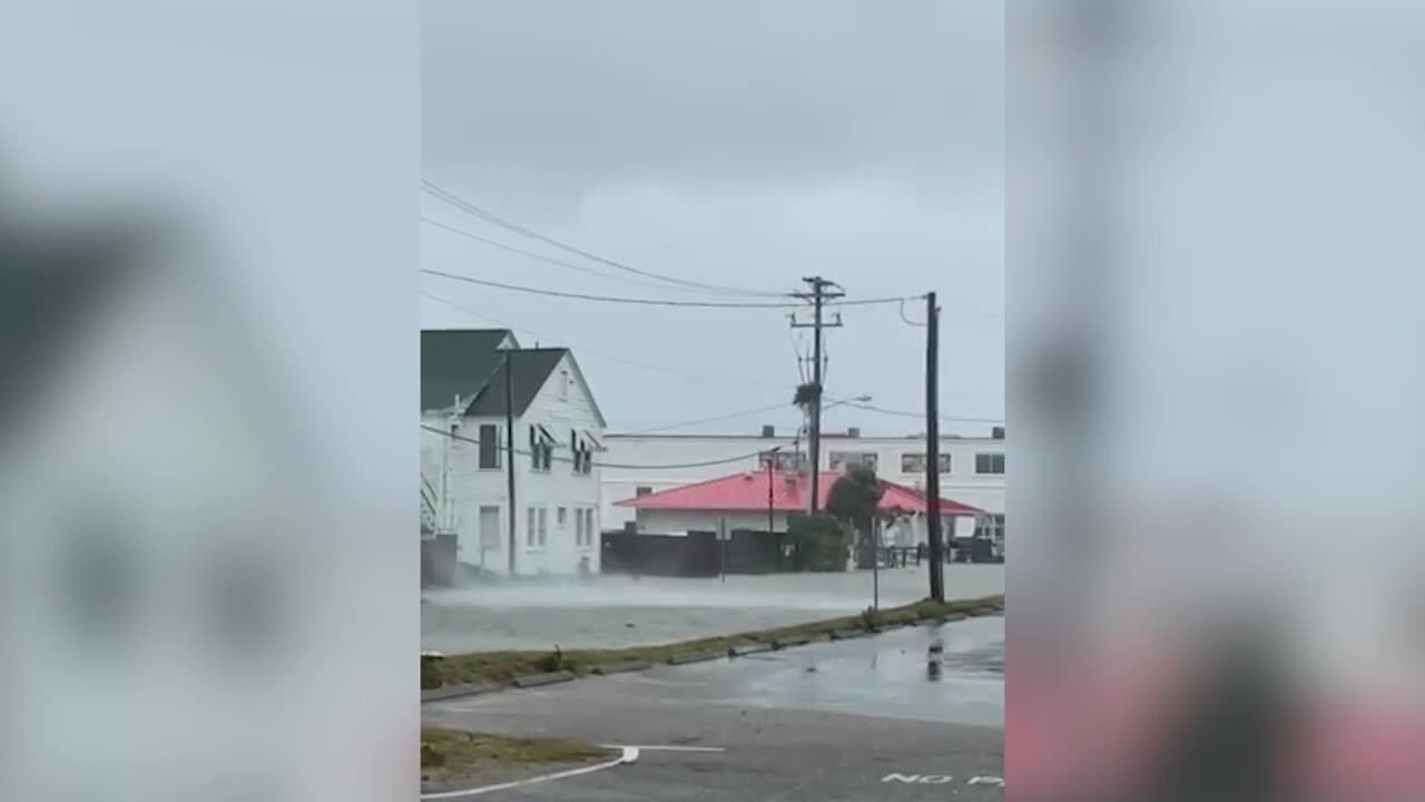 Watch a power surge light up the sky in the wake of Hurricane Ian