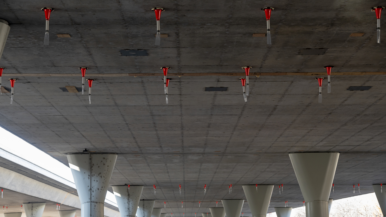 How these orange cones attached to freeway underpasses are keeping bats away
