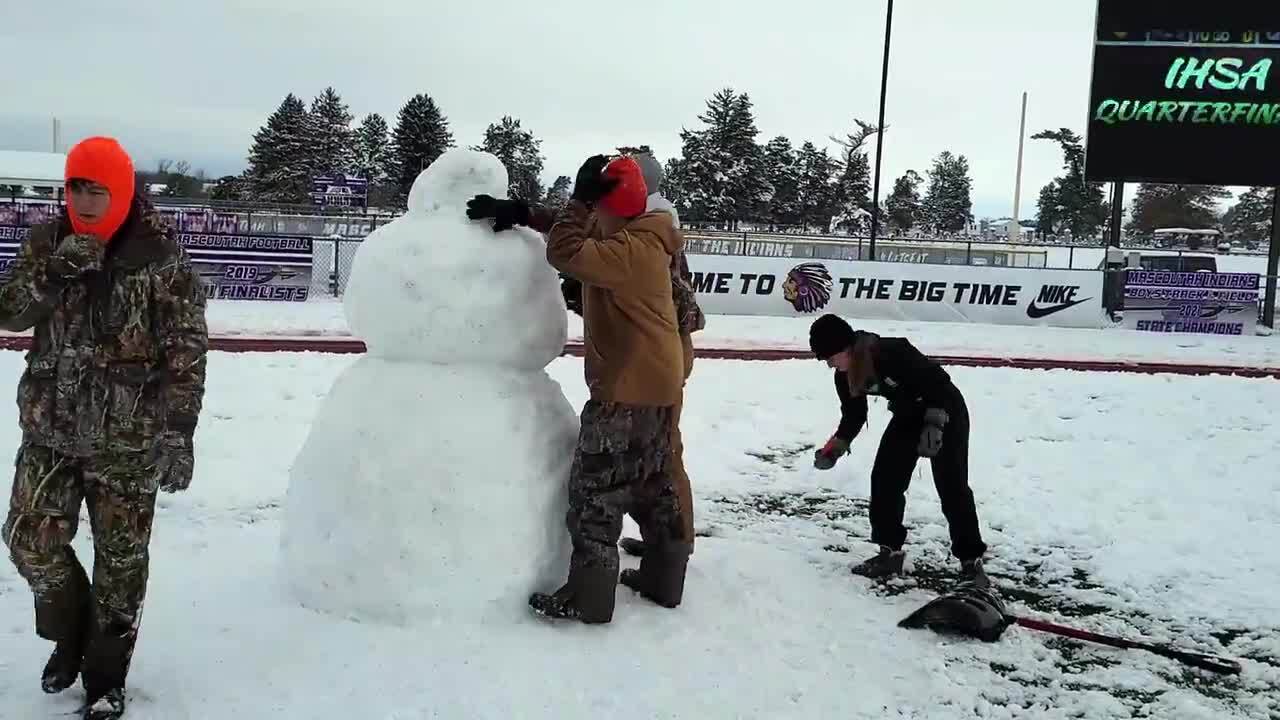 LIVE: Southwest Illinois quarterfinal high school playoff football scores