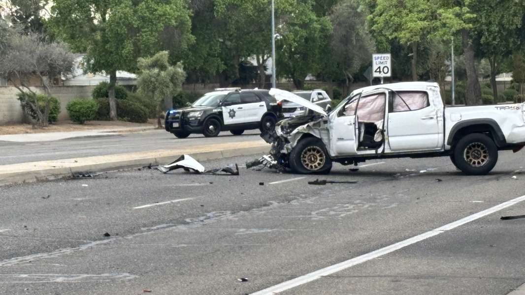 DUI crash injures two in Fresno