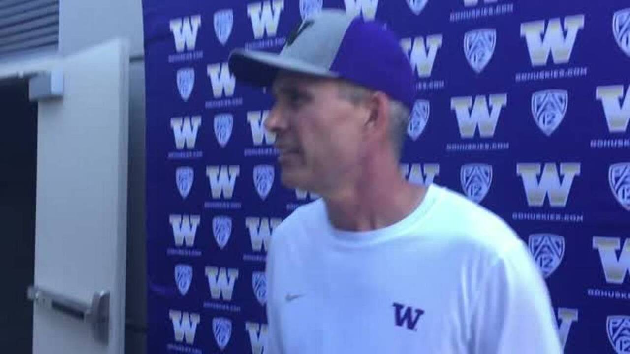 Chris Petersen talks after Huskies' first scrimmage camp