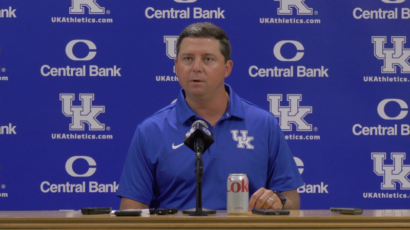 Who will back up Kentucky QB Kenny Minchey? ‘It’s going to be a battle’
