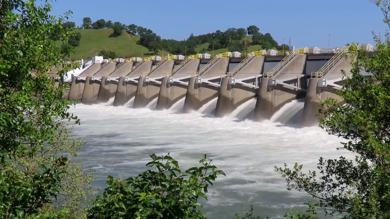 Fishing line: Lake Tahoe is full, the Delta is dirty and several rivers close