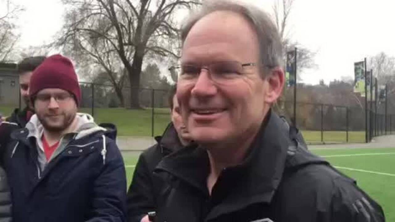 Sounders coach Brian Schmetzer on first day of 2017 training camp