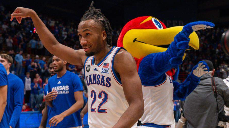 Darryn Peterson, Bill Self on exchange against Houston