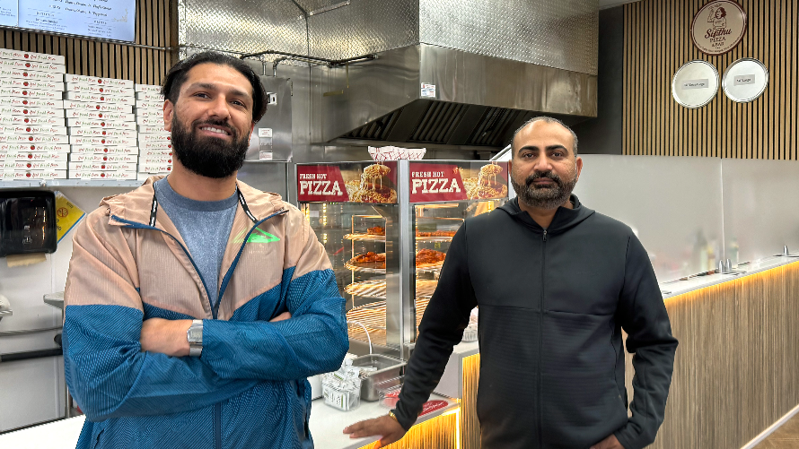 New Tri-Cities' pizza spot blends Indian flavors with classics