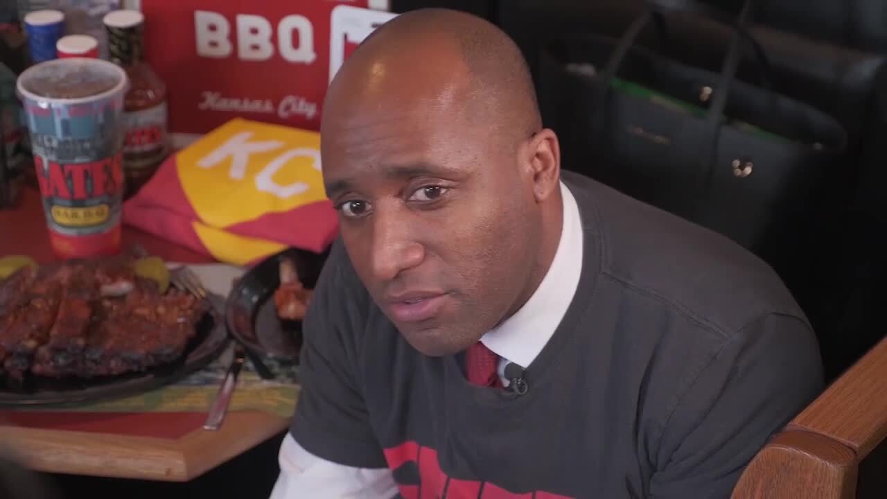 Mayor Quinton Lucas unveils wager in Super Bowl bet