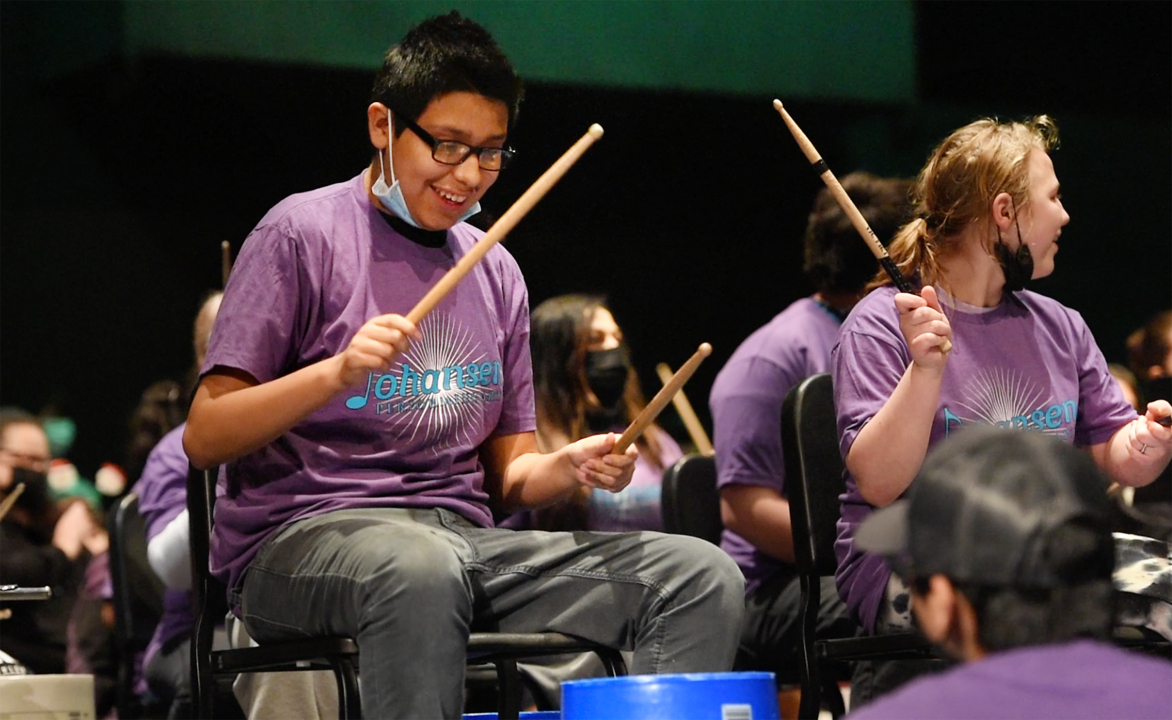 Pa rum pum pum pum. Modesto music, special ed students perform holiday drumline show