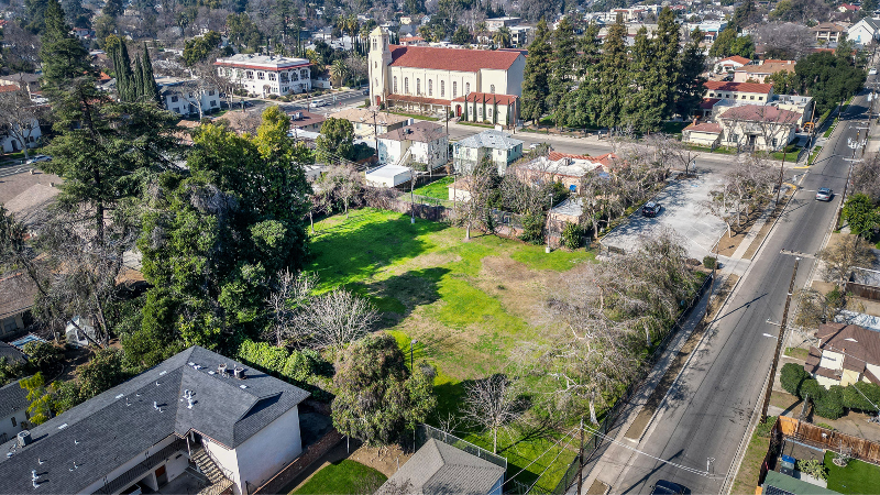 Church plans parking lot on rare green space in Fresno’s Tower District. See the plans