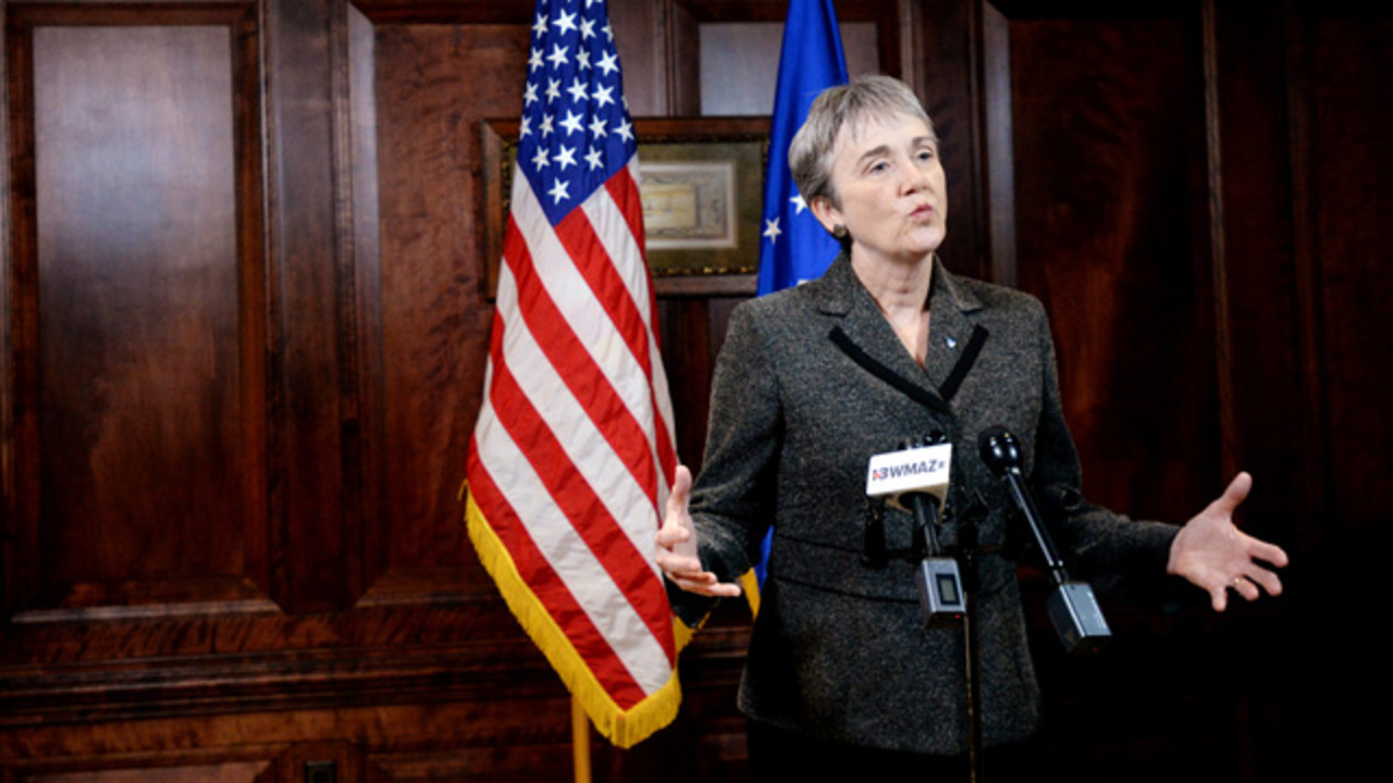 “Robins to be the nexus of the future for battle management,” Air Force secretary says