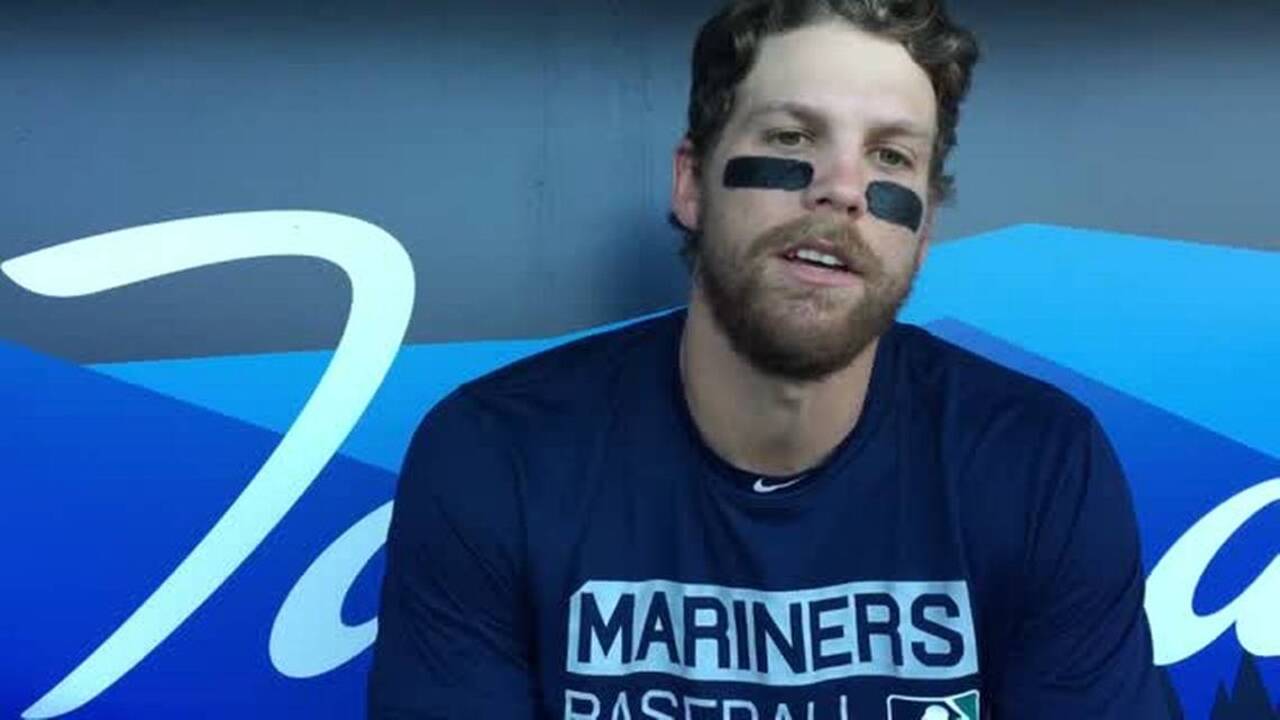 Smith, offense power Rainiers to 7-5 win over Baby Cakes