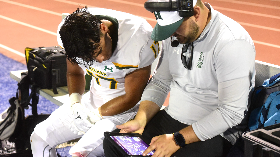 How technology helps high school football teams prepare for weekly matchups