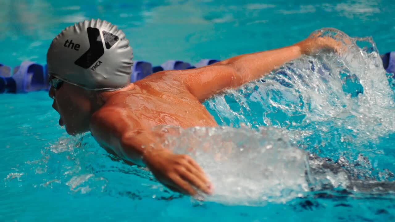 Fort Mill Sharks squeak by Sardis Forest to win 1st dual