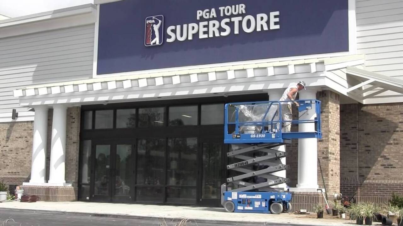 Meet 4 PGA Tour golfers at Bluffton store for autographs and free stuff