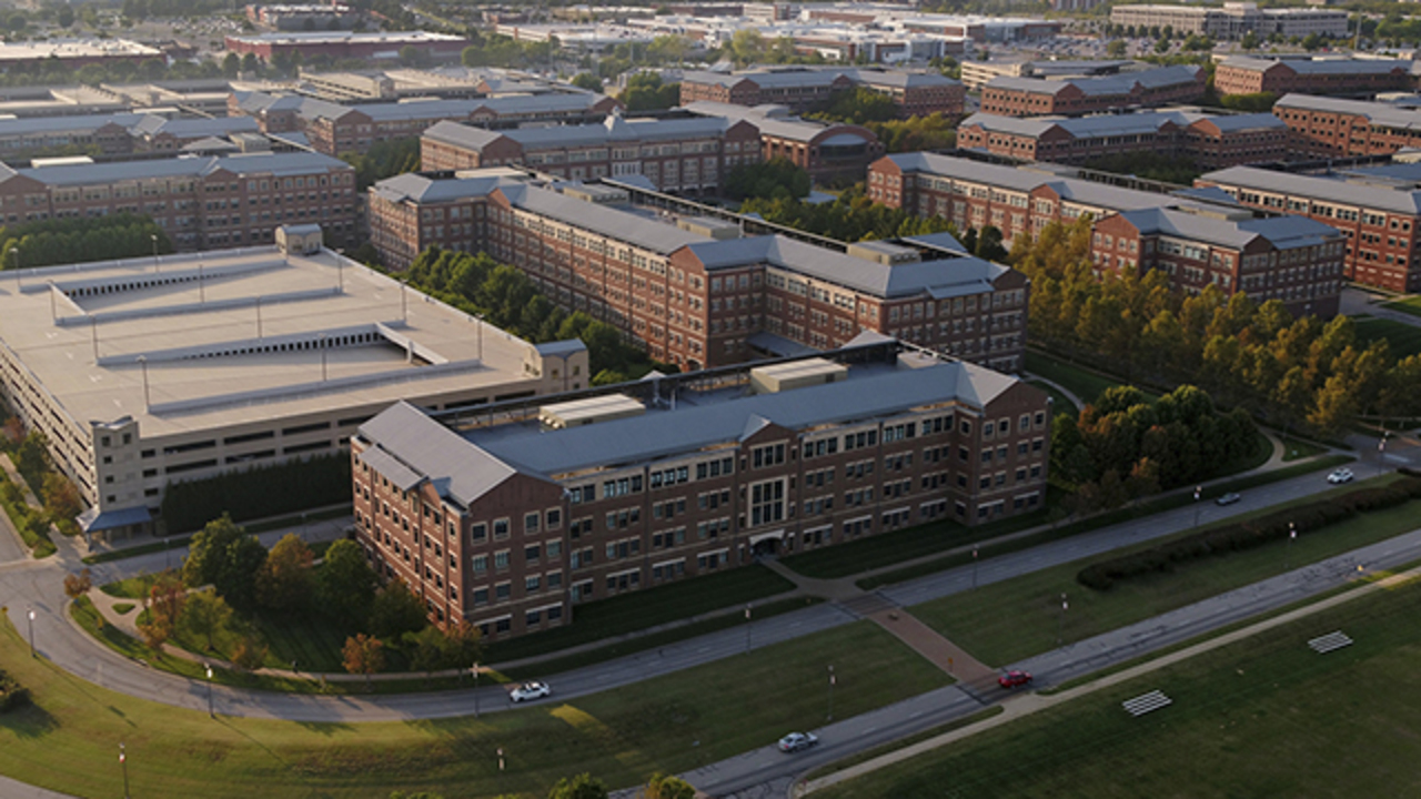 Wichita developer agrees to buy Sprint’s Overland Park campus