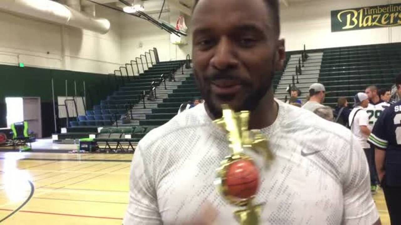 VIDEO: Seahawks show why they play football, not basketball in celebrity game at Timberline