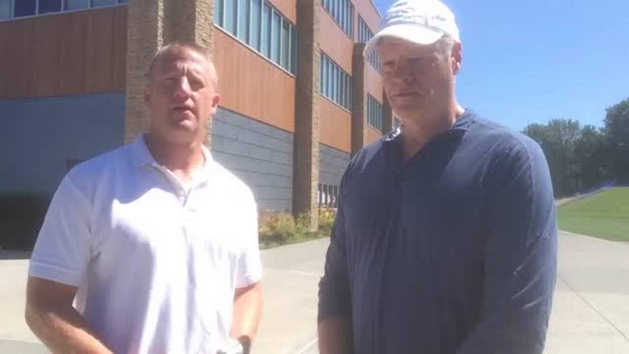 Gregg Bell, Dave Boling on Jimmy Graham's situation + 2nd exhib Thursday