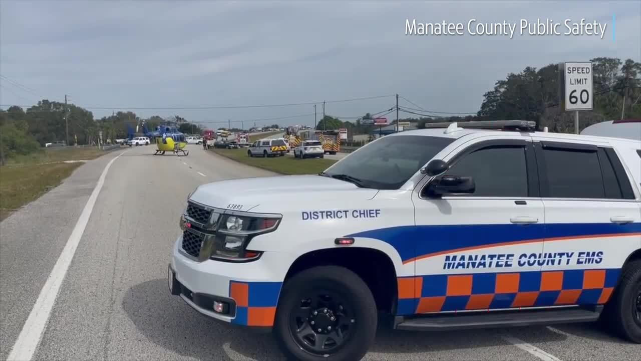 Video: At least one airlifted from serious crash in Palmetto
