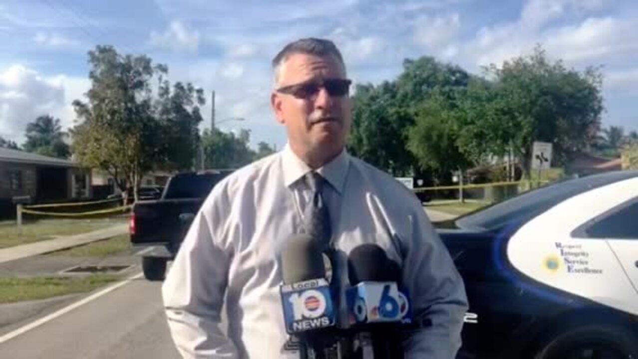 Police investigating body found in North Miami Beach street | Miami Herald