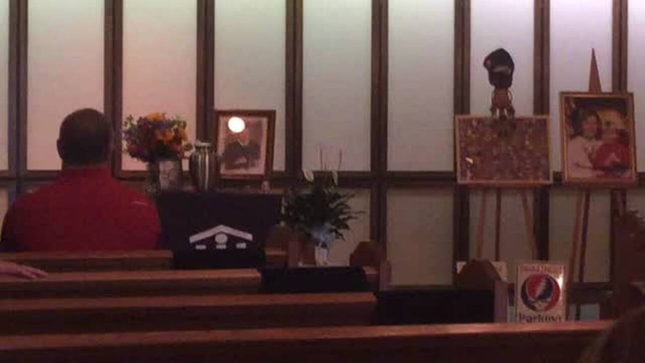 Grateful Dead songs fill the air at Rock Hill man’s funeral