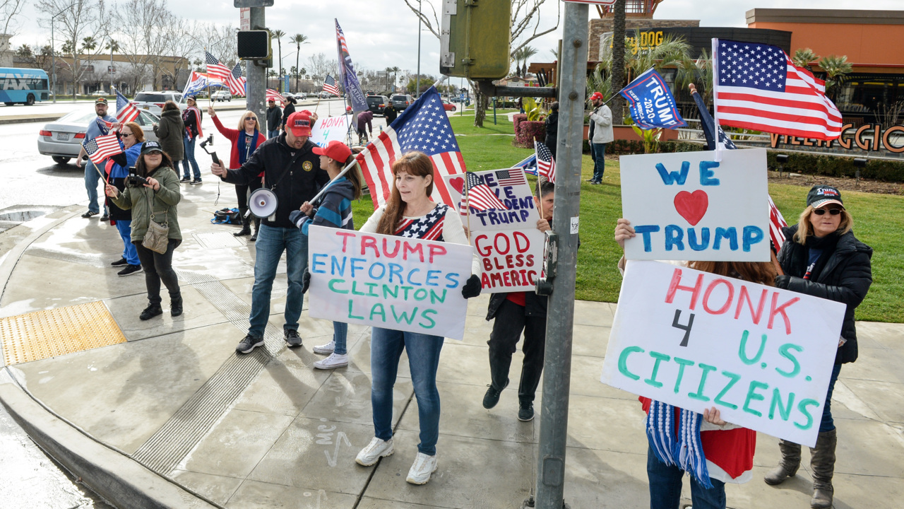 Supporters of Trump’s border wall gather in Fresno, are ‘ready for the backlash’
