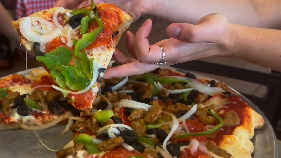 New Deorio’s now open in Columbus. Here’s a look inside