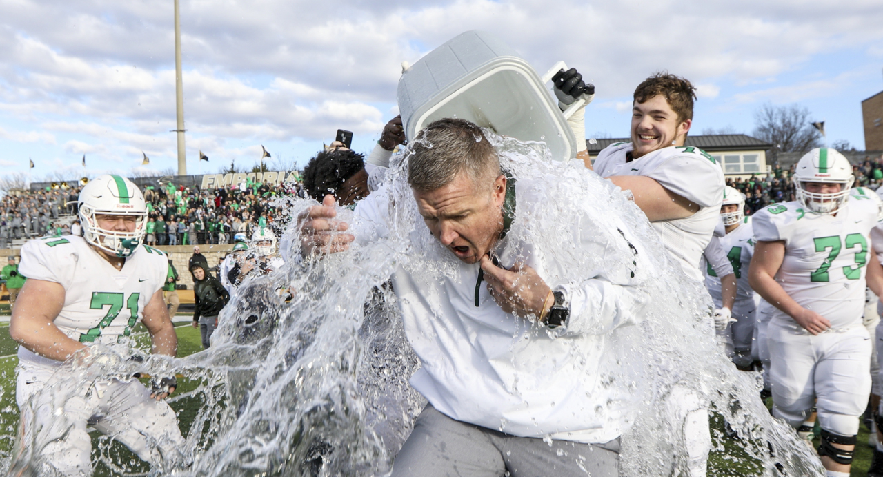 Derby rolls over Olathe North to win 6A football title